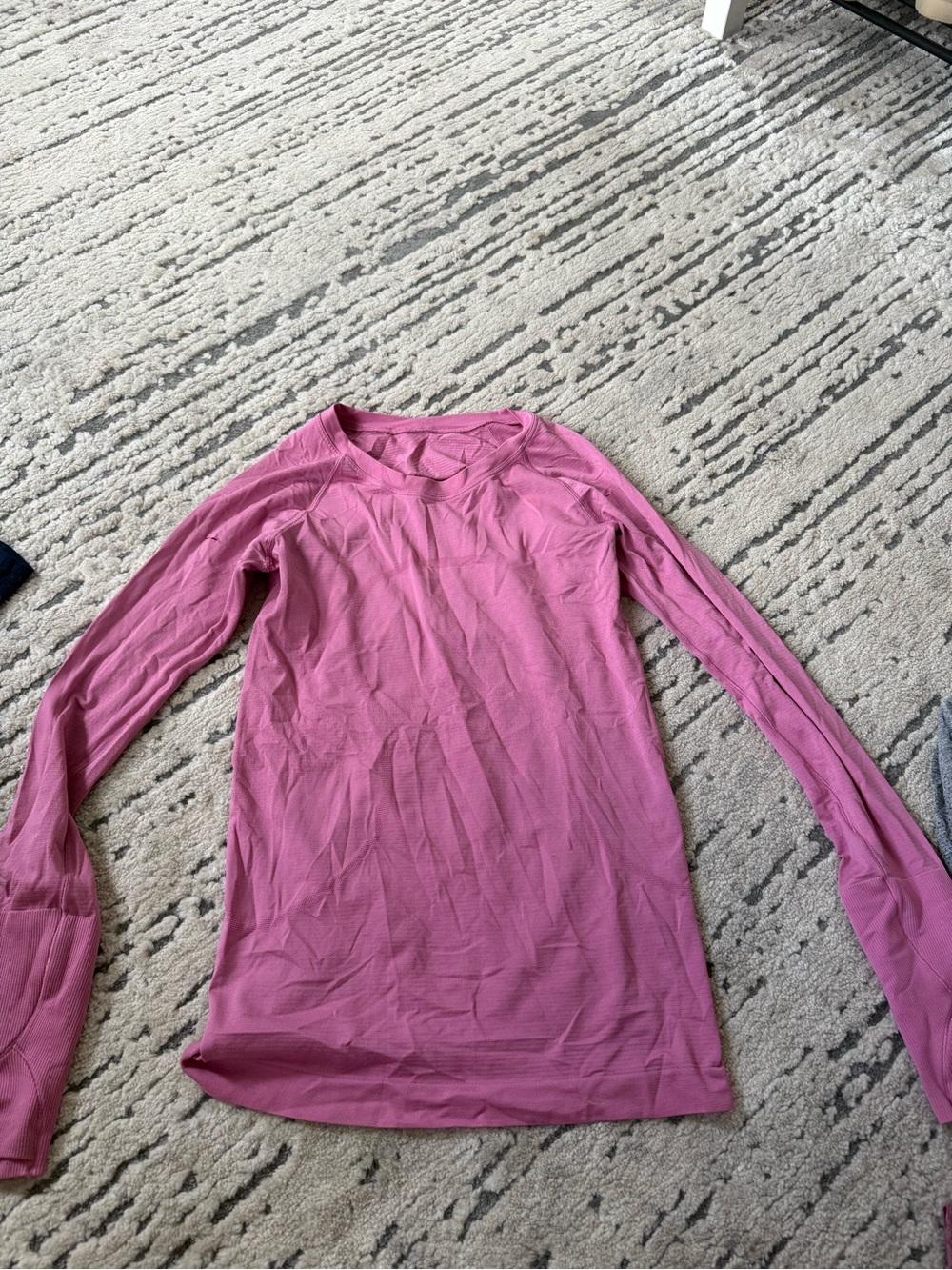 Lululemon long sleeve regular length swiftly